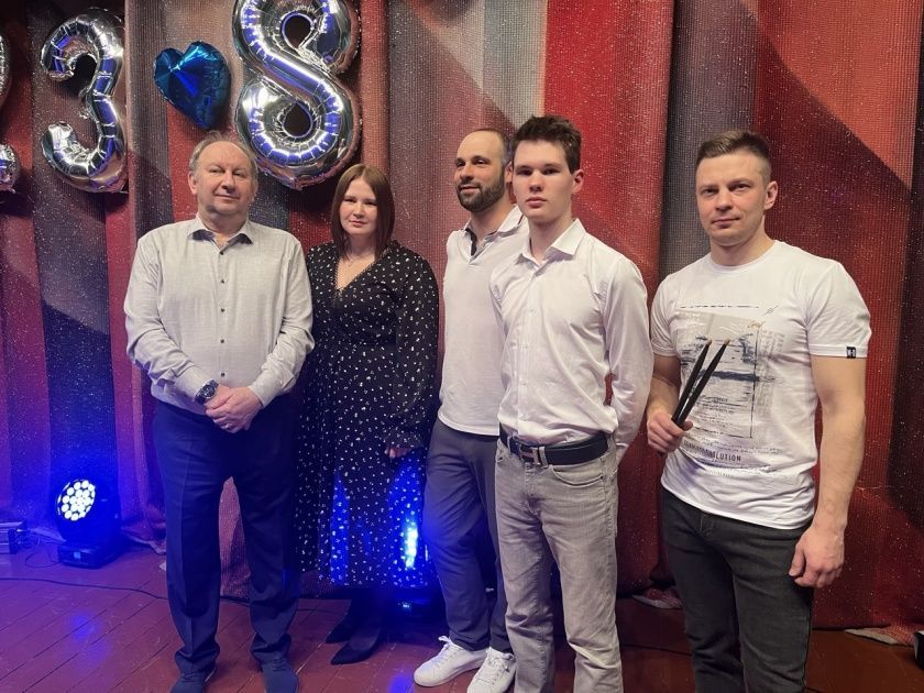 «Подарок» в подарок